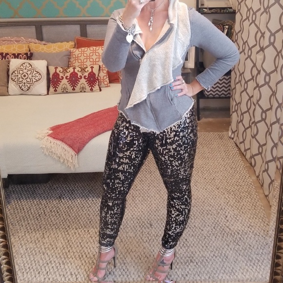 🚨CLOSET BLOWOUT!🚨 - Picture 2 of 6